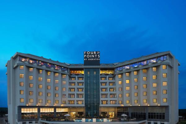 Four Points By Sheraton Visakhapatnam 5 Visakhapatnam - 